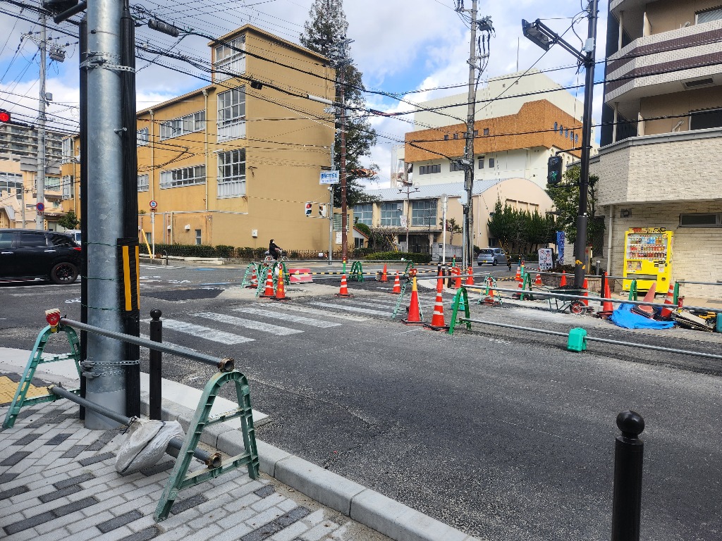 茨木市の道路工事